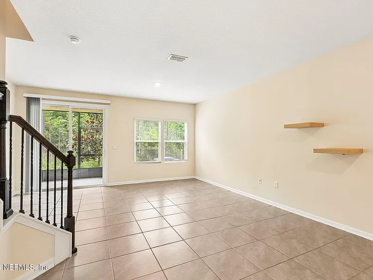 593 Coastline Way — Photo 9