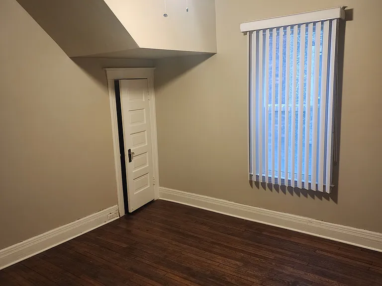 112 E Buena Vis — Photo 11