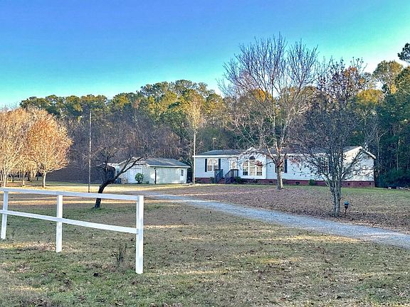 2nd image of 106 Airborne Way