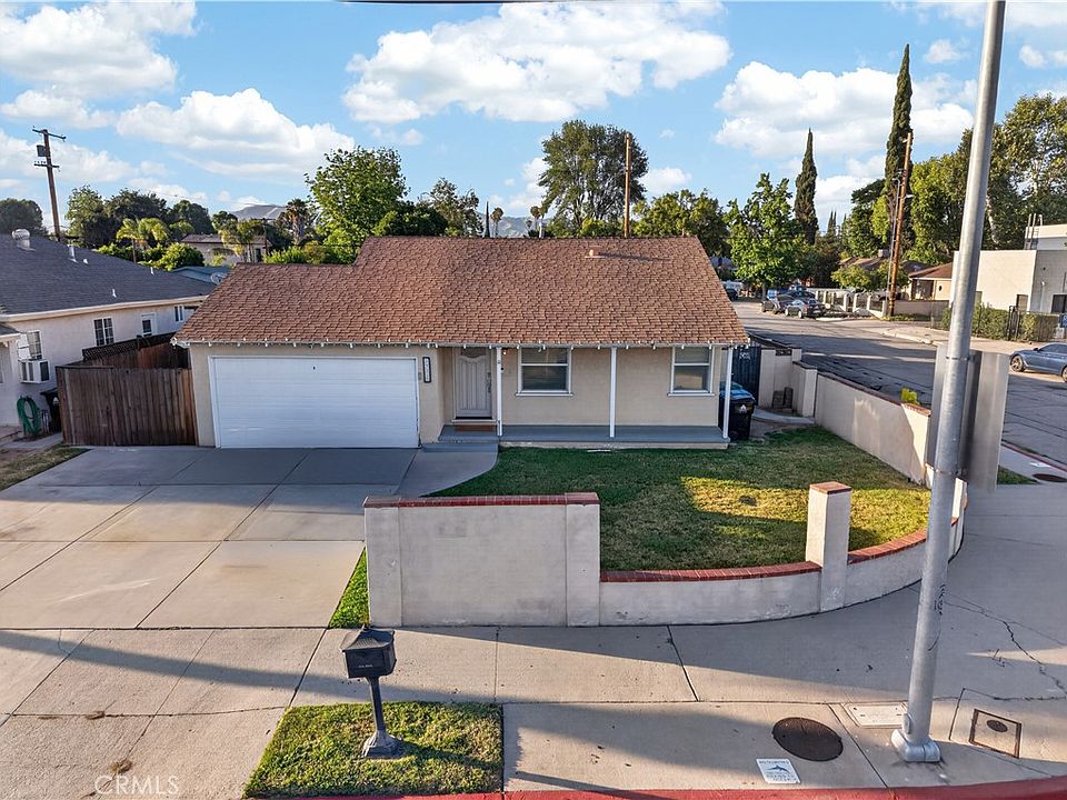 1st image of 19335 Roscoe Blvd
