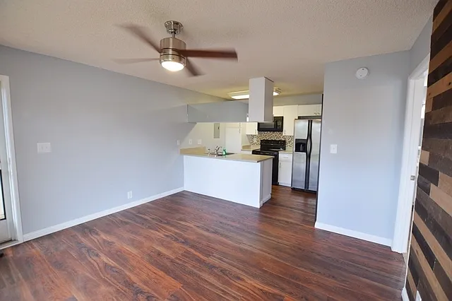 Waipio Gentry Renovated 1 bed/1 bath/ 1 parking — Photo 4