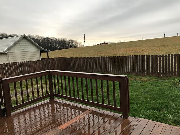 4th image of 413 Hawley Meadows Ct