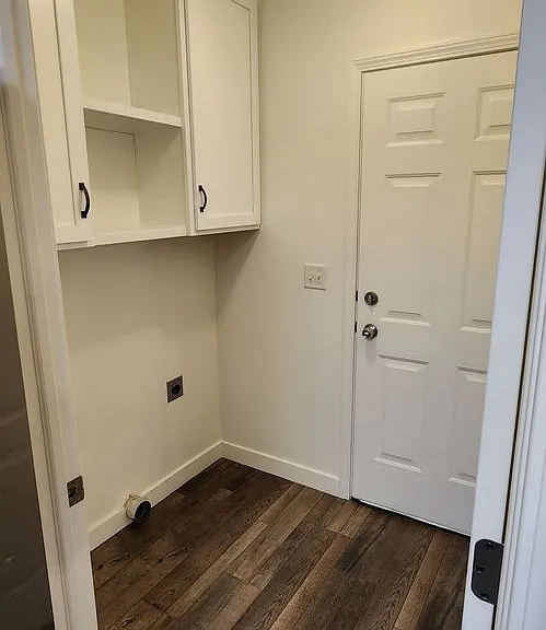 5486 W Venetia St — Photo 6