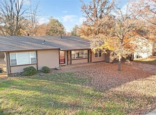 929 Ampere Pl, Lake Saint Louis, MO
