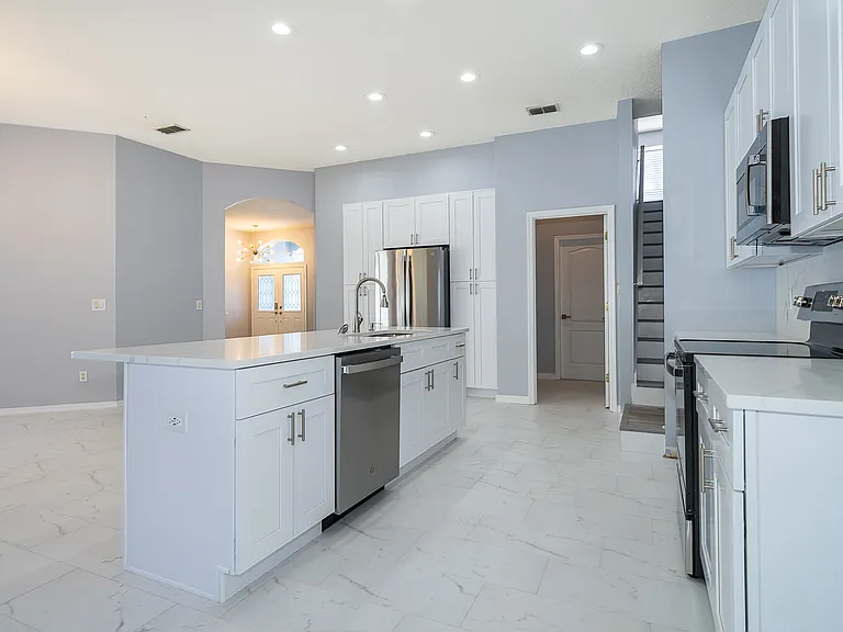 8119 Lake Crowell Cir — Photo 12