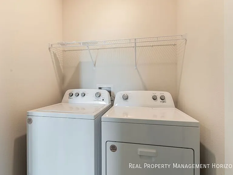 17769 Crescent Moon Loop — Photo 21