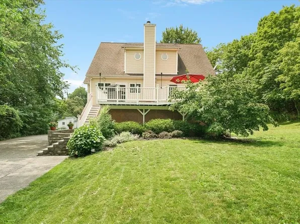 6 Clove Road, Salisbury Mills, NY 12577