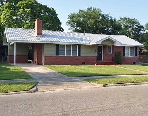 1st image of 2121 Tucker Ave