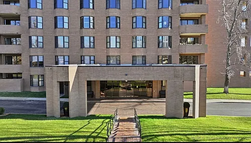 2121 S Yorktown Ave #602 Photo 1