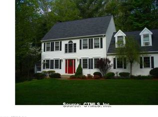106 Mountain Ridge Dr, Coventry, CT 06238