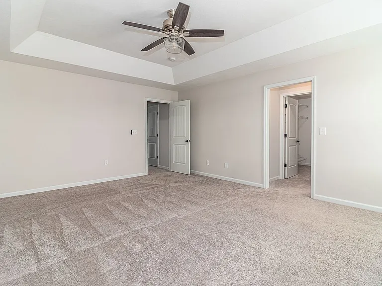 4831 Fairmont Dr — Photo 21