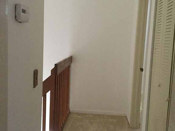 Hallway between two rooms