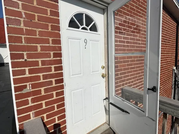 44 S Loudoun St #9, Winchester, VA 22601