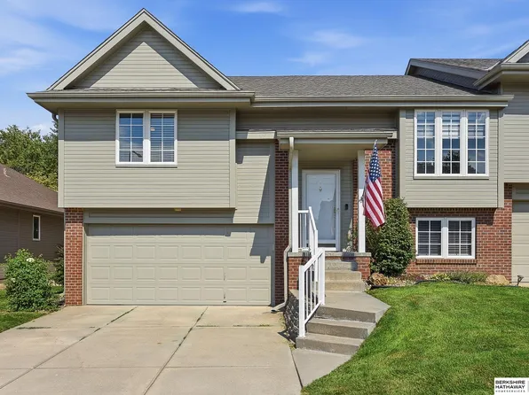 7707 S 162nd St, Omaha, NE 68136