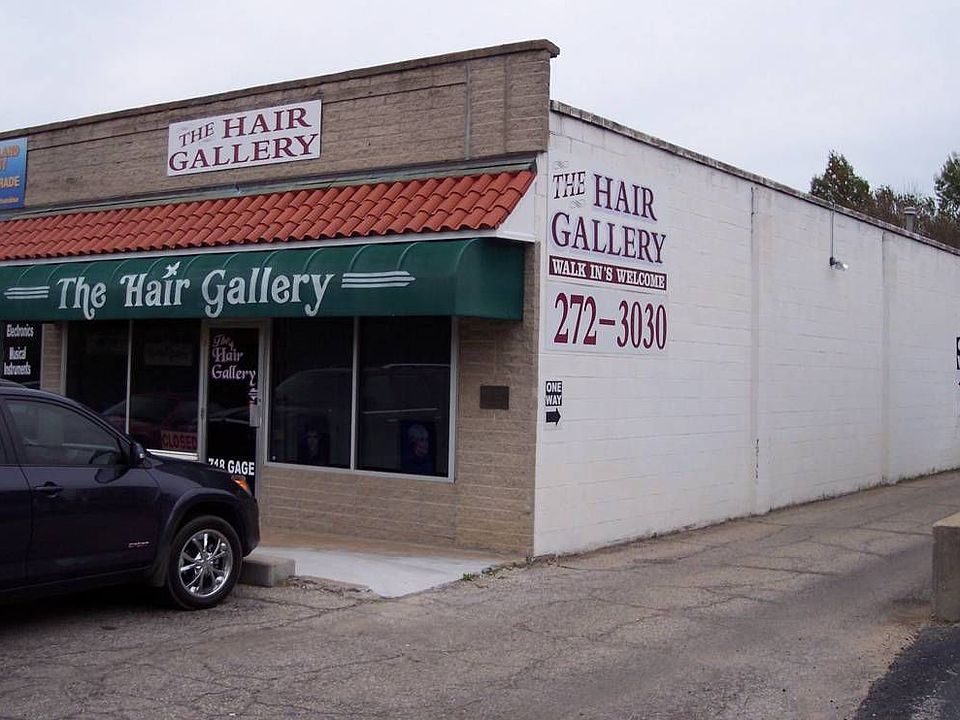 2nd image of 718 SW Gage Blvd