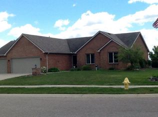 4604 Dupont Oaks Pl, Fort Wayne, IN 46845