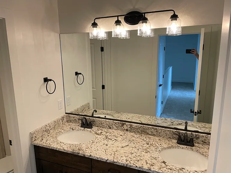 322 N 2480 W — Photo 12