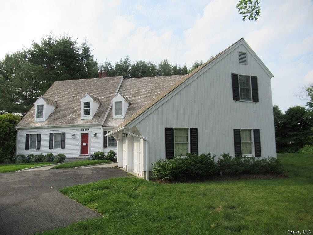 18 Hunt Farm Road, Waccabuc, NY 10597 Zillow