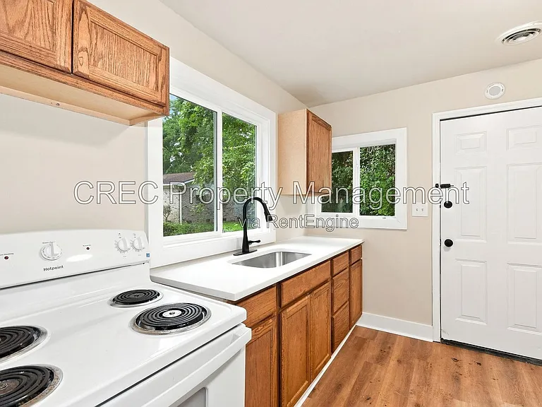 1605 Pineview Rd #A — Photo 10