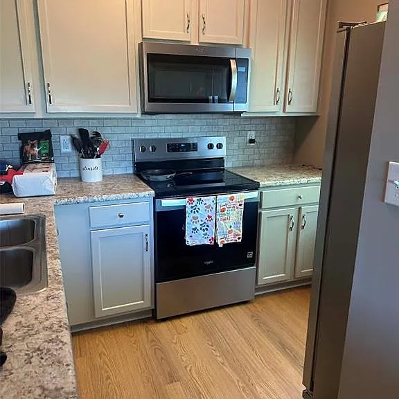4300 Spring Creek Ln — Photo 4