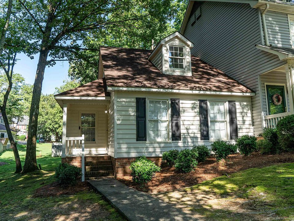 1st image of 140 Inwood Ct