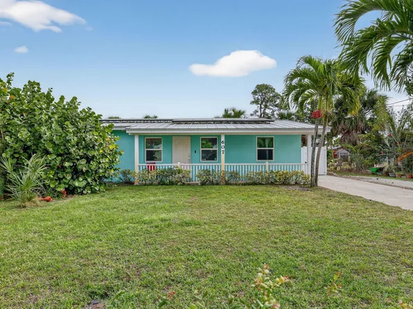 607 SE Cortez Avenue, Stuart, FL 34994