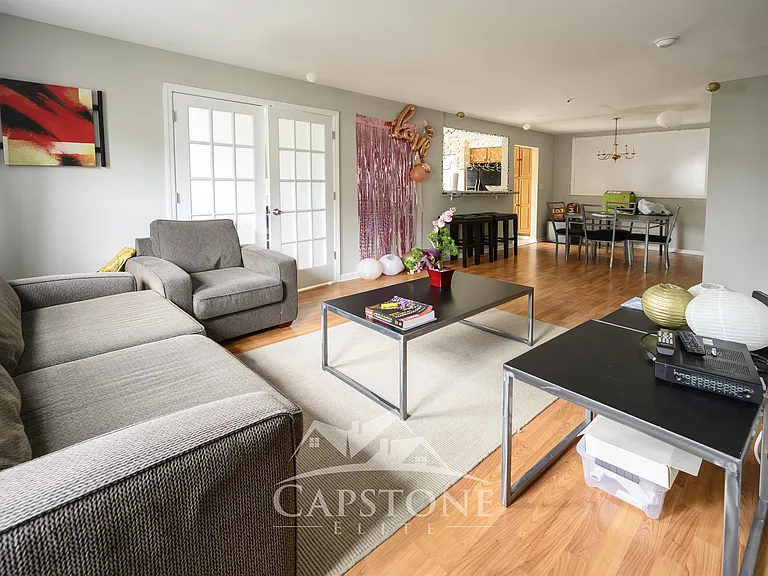 38 Marrow St — Photo 8