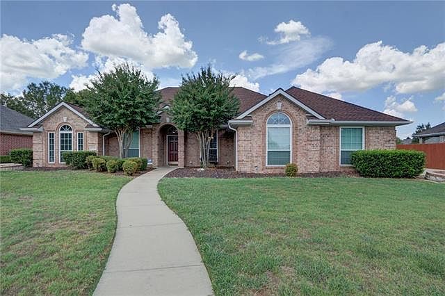 1st image of 1508 Clear Creek Dr