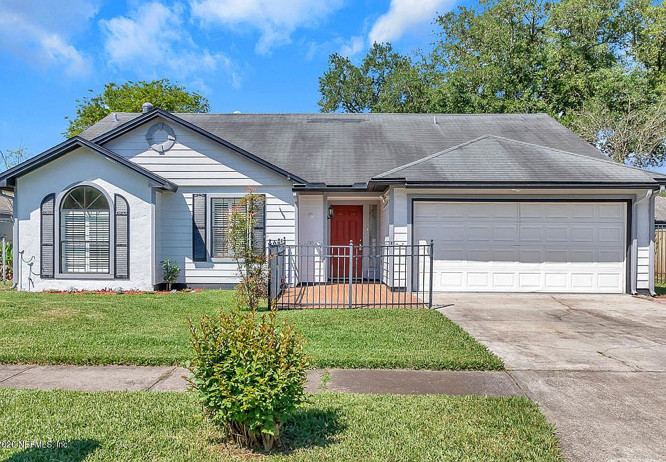 1st image of 7982 Swamp Flower Dr E