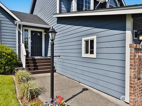 2nd image of 4059 SE Saxon Court