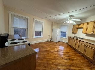 30 Main St APT 8, Springfield, VT 05156
