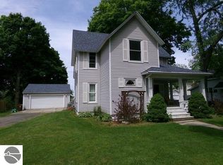 405 E Saginaw St, Saint Louis, MI 48880