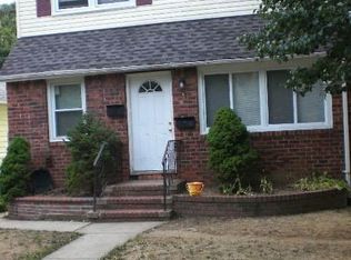 172 Longbeach Rd, Hempstead, NY 11550