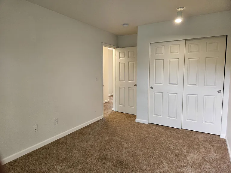 Bedroom 03
