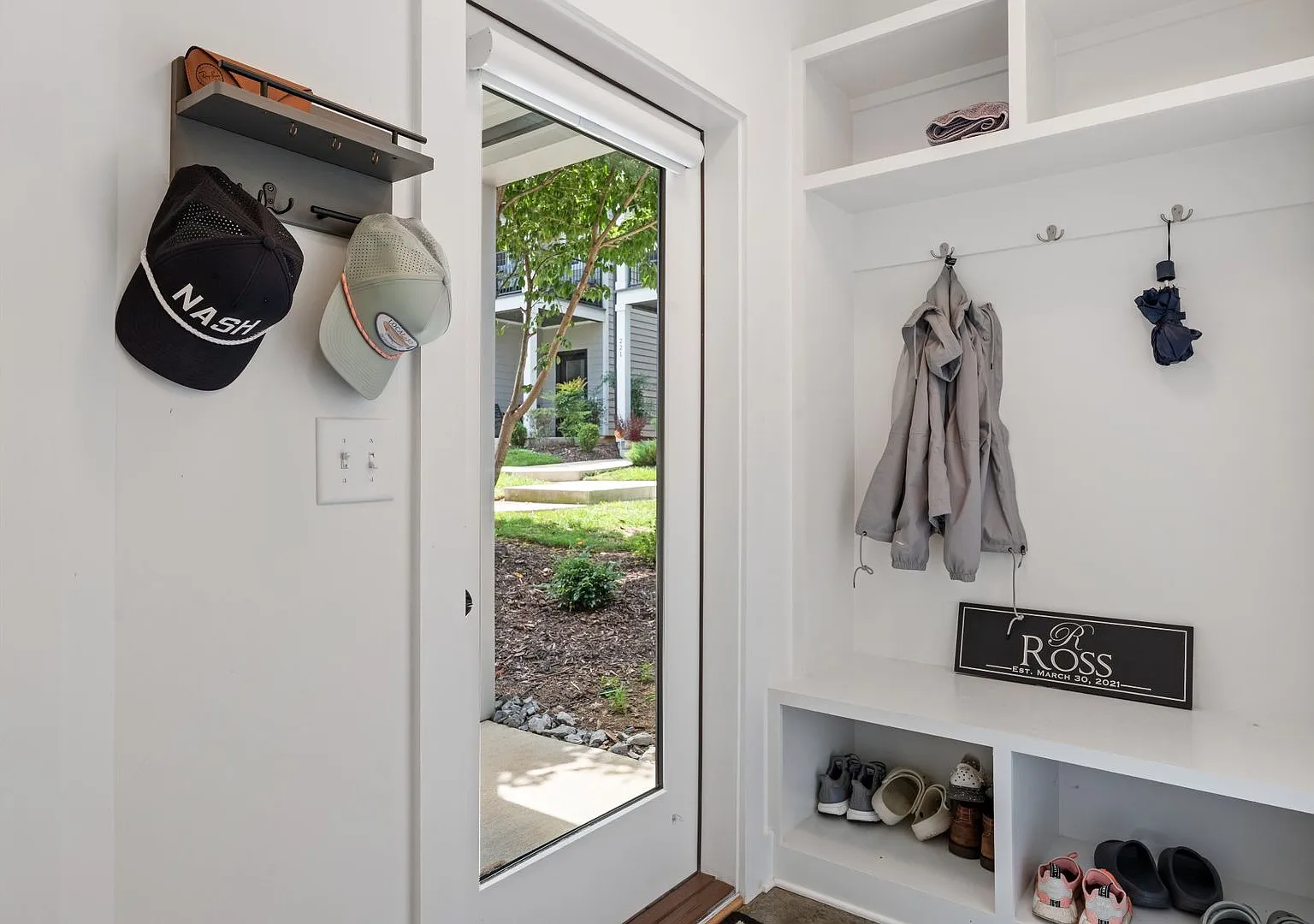 Sterling Point 3 Bed Home — Photo 3