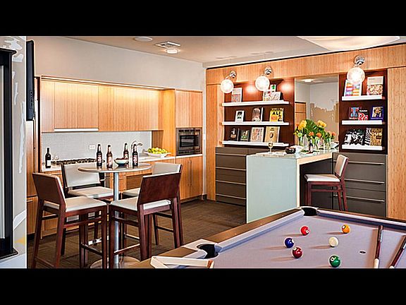 4th image of 2 Northside Piers APT 7C