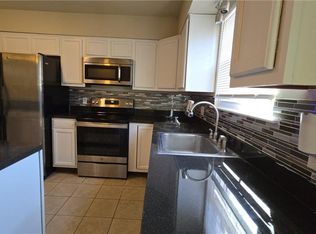 1815 Olde Buckingham Rd, Hampton, VA 23669