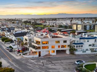 3300 Ocean Dr, Oxnard, CA 93035
