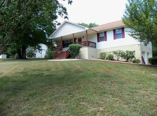 1602 Saddlebrook Dr, Rocky Face, GA 30740