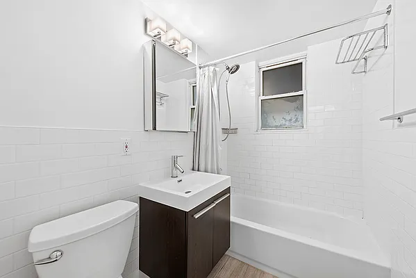 Rented by Corcoran | media 6