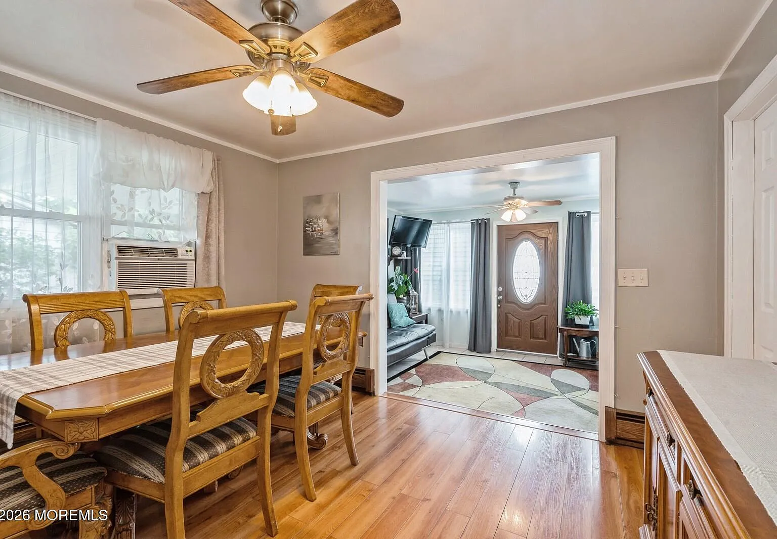 4 bed, 1.5 bath, 1564 sqft, $3,500 — Photo 4