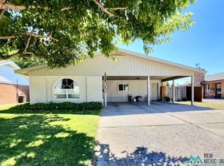 412 La Fonda Dr, Roswell, NM 88201