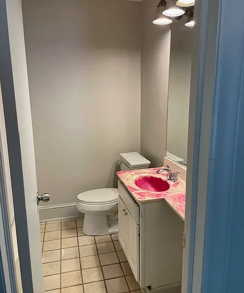1 Bathroom