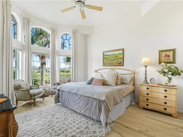 6045 Chardonnay LN #302, NAPLES, FL 34119