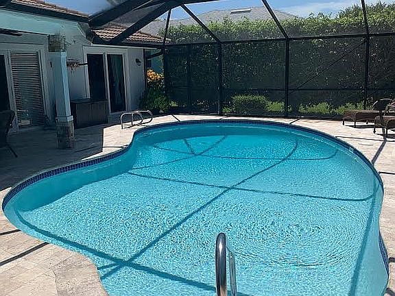 5th image of 602 N Barfield Dr