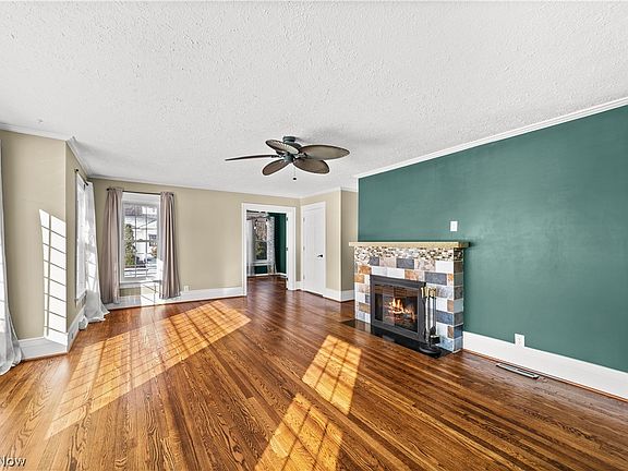 5th image of 4609 Middle Ridge Rd