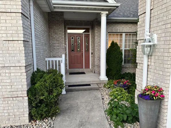 2773 Timberview Ct, Findlay, OH 45840