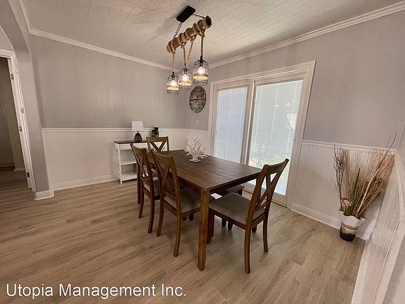 4th image of 3193 Trinity Dr