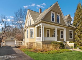 50 N Benton St, Palatine, IL 60067