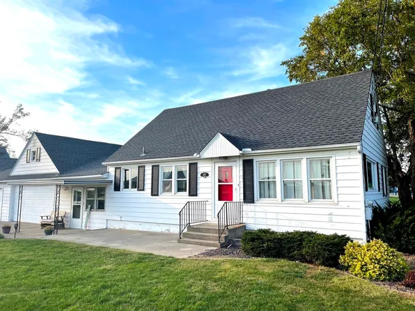408 E South Court St, Chatsworth, IL 60921